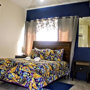 https://crystoural-apartment-liguanea-sovereign-2-br-apt-kingston.hotelsochorios.net